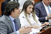 Imagen de apoyo de  A segundo debate proyecto que busca la regulacion de plomo en Colombia