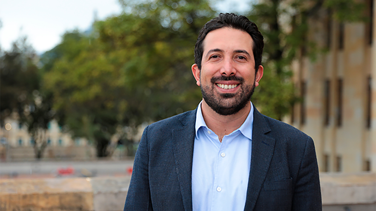 Imagen de apoyo de  Presidente Petro designo al viceministro Diego Guevara como nuevo ministro de Hacienda y Credito Publico