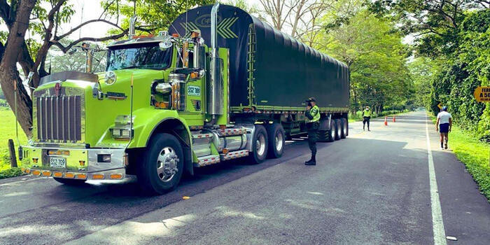 Imagen de apoyo de  Controles viales de la Policia Nacional en el territorio nacional garantiza el cumplimiento del aislamiento preventivo obligatorio