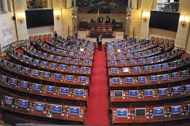 Imagen de apoyo de  Es pedido un mensaje de urgencia para las reformas tributarias y electorales