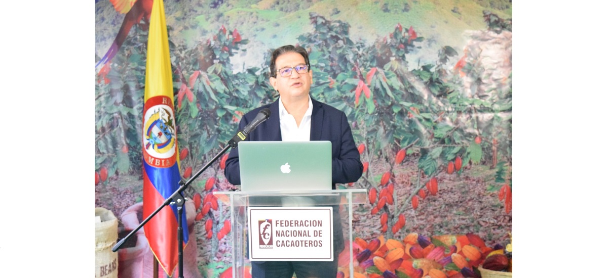 Imagen de apoyo de  Plan de renovacion de diez mil hectareas de cacao en 2021 para mejorar la productividad
