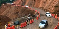 Imagen de apoyo de Invias habilito variante provisional en la zona del Puente los Lagos en Caqueta
