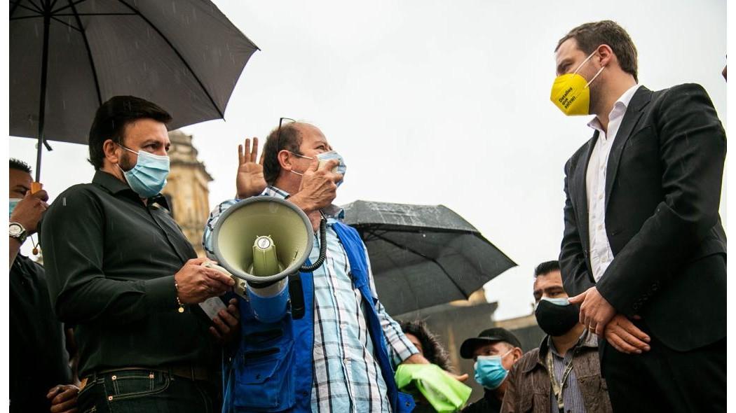 Imagen de apoyo de  Distrito y comerciantes de San Victorino concertan reactivacion del Madrugon