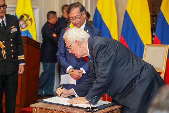 Imagen de apoyo de  Reforma tributaria del Gobierno Nacional aspira recaudar  25 billones adicionales en 2023 y aumentar a  50 billones con normas antievasion y eliminacion de exenciones