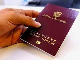 Imagen de apoyo de Se declara el estado de urgencia manifiesta en relacion con la prestacion del servicio publico de suministro formalizacion prestacion y personalizacion custodia y distribucion de libretas de pasaportes