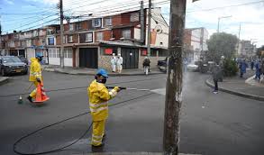 Imagen de apoyo de  Cuarentena por localidades y renta basica garantizada frente al pico de COVID19
