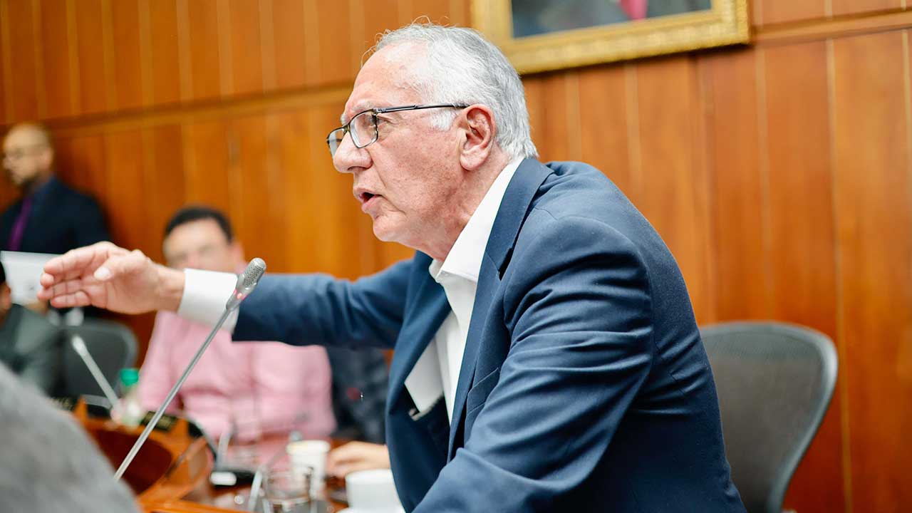 Imagen de apoyo de  Gobierno urge al Congreso avanzar en discusion de reforma a la salud