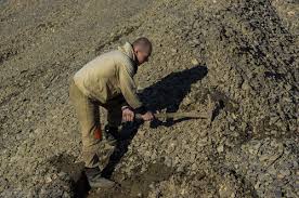 Imagen de apoyo de  Requisitos diferenciales para el otorgamiento de contratos de concesion a mineros de pequea escala y beneficiarios de devolucion de areas