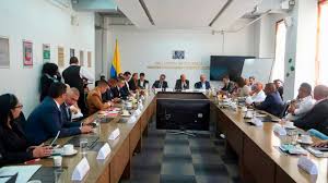 Imagen de apoyo de  Se acaba la discordia los gobernadores van a aplicar el Decreto que aumenta impuestos a licores y tabaco ministro del Interior