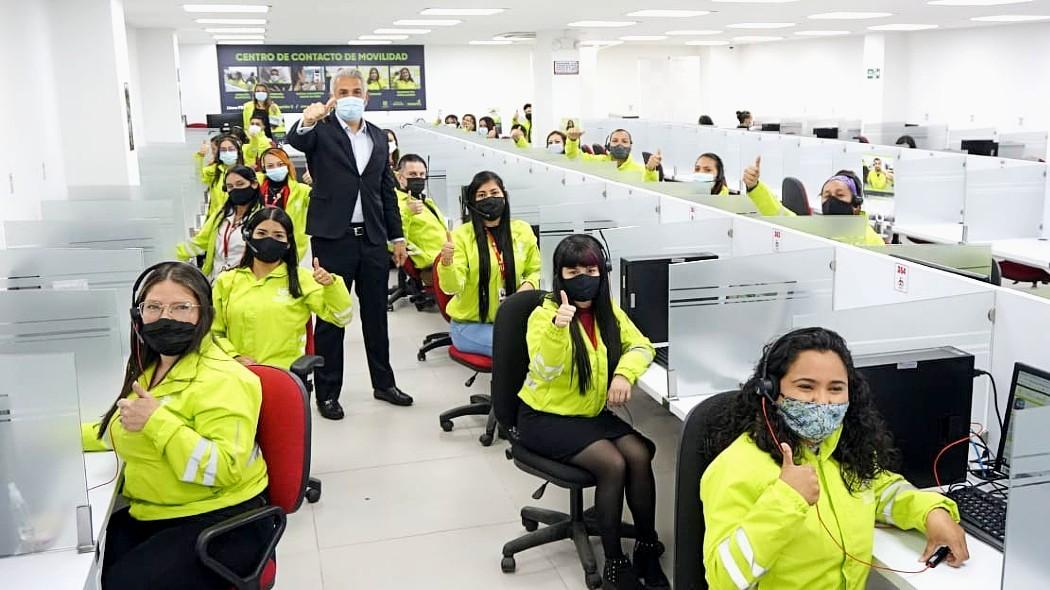 Imagen de apoyo de  Nuevo centro de contacto de movilidad