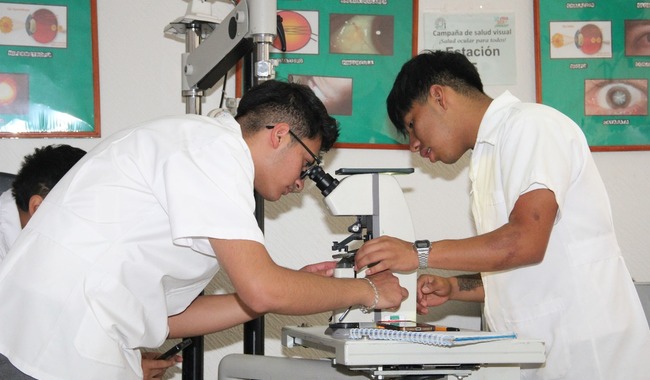 Imagen de apoyo de  Sistema Nacional de Bachillerato doble certificacion mejores planes de estudio y nuevas carreras Mario Delgado Carrillo