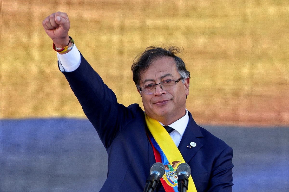 Imagen de apoyo de  La ley 2272 de 2022 define la politica de paz de estado se crea el servicio social para la paz