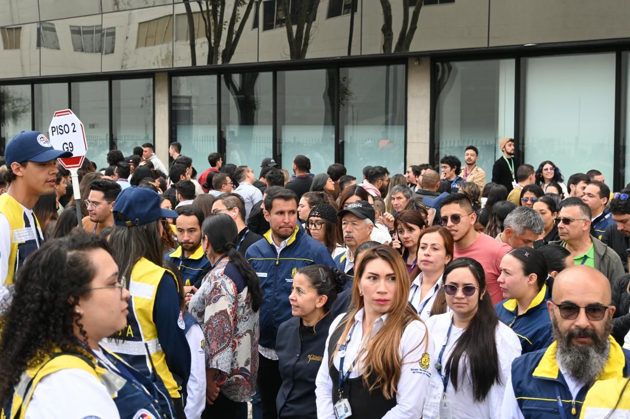 Imagen de apoyo de  Colombia mas preparada cerca de 7 millones de personas participaron del Simulacro Nacional de Respuesta a Emergencia