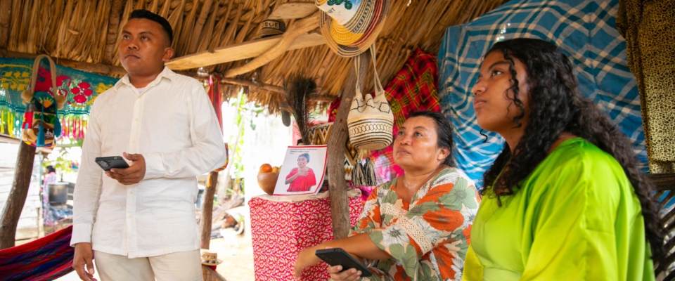 Imagen de apoyo de  Ministerio TIC entrega ConectiVIDAd para Cambiar Vidas a 1000 familias de las 400000 beneficiarias de esta iniciativa a nivel nacional
