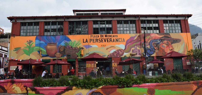 Imagen de apoyo de  Mincomercio y el IPES lanzan guia turistica gastronomica de las plazas distritales de mercado La Concordia y La Perseverancia