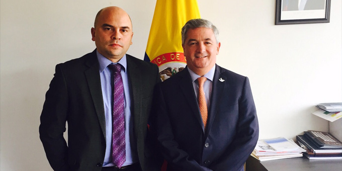 Imagen de apoyo de Cementos Argos primera empresa del pais en alcanzar el sello de igualdad de genero EquiPares
