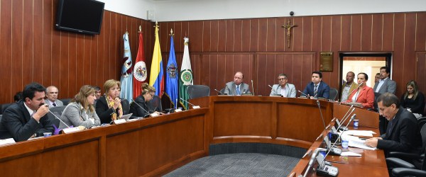 Imagen de apoyo de  Codigo disciplinario de las FF MM y eliminacion de grado teniente general a segundo debate
