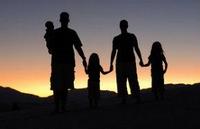 Imagen de apoyo de  La proteccion de la familia y del derecho del menor a no ser separado de ella puede tener lugar por fuera de la familia biologica de acuerdo a la jurisprudencia constitucional