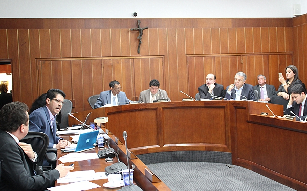 Imagen de apoyo de  Comision Septima discutio impactos de la industria minera y de hidrocarburos en la salud