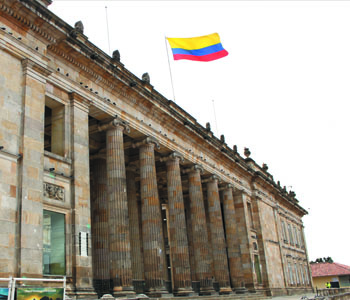 Imagen de apoyo de  Senado aprueba reforma a ley de libranzas