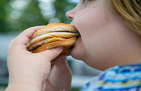 Imagen de apoyo de  La obesidad entre los nios y los adolescentes se ha multiplicado por 10 en los cuatro ultimos decenios