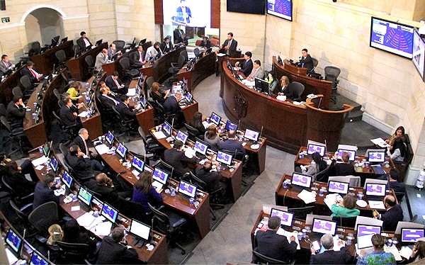 Imagen de apoyo de  Senado da via libre a realizacion del plebiscito