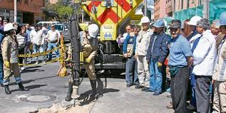Imagen de apoyo de  En primera instancia Procuraduria destituye inhabilita y suspende a funcionarias de la administracion distrital de Bogota por irregularidades en contratacion de actividades de reparcheo con la maquina tapahuecos
