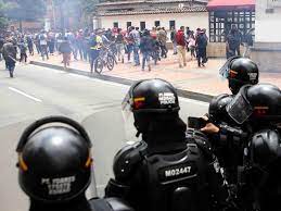 Imagen de apoyo de Son proferidos cargos a integrantes del ESMAD por posible uso excesivo de la fuerza contra una menor de edad