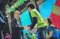 Imagen de apoyo de  Presidente Santos exalta a los pilos mas pilos del pais