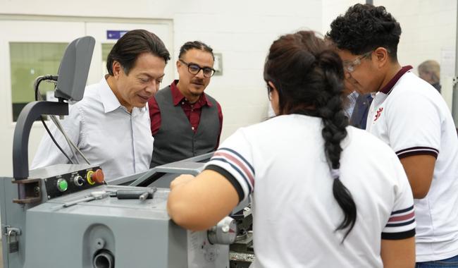 Imagen de apoyo de  Gobierno de Mexico fomentara e impulsara la Educacion Dual en todo el pais Mario Delgado