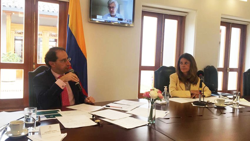 Imagen de apoyo de  Gobierno lanza Mision de Internacionalizacion para trazar plan de rescate comercial empleo y crecimiento