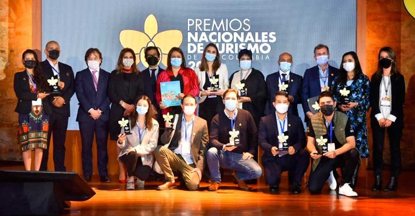 Imagen de apoyo de  Premios Nacionales de Turismo al trabajo la creatividad la innovacion y la persistencia de esta industria