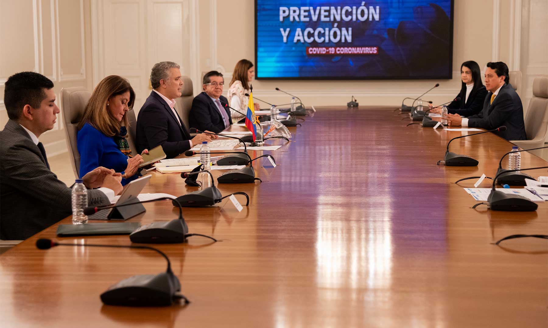 Imagen de apoyo de  Protocolos de bioseguridad para reactivar sectores de la construccion e industria manufacturera del pais
