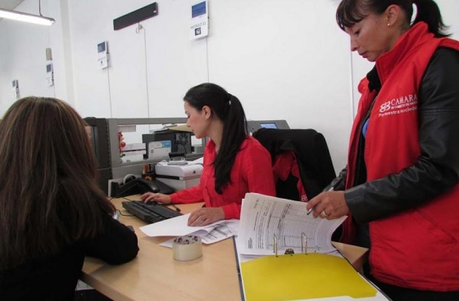 Imagen de apoyo de  Renueve su Matricula Mercantil en 12 puntos de la Red CADE