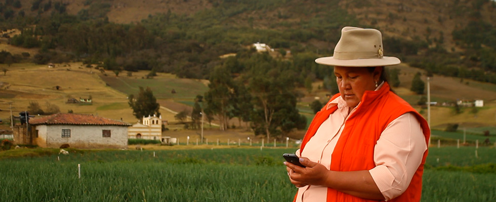Imagen de apoyo de En 2016 MinAgricultura busca conectar a cerca de 400 mil campesinos con servicios TIC