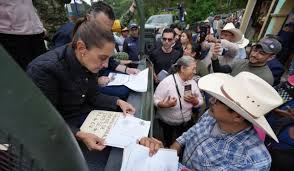 Imagen de apoyo de  Son supervisadas las labores y la apertura de caminos de Queretaro e inicia censo en apoyo a la poblacion