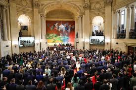 Imagen de apoyo de  La restitucion de la Mesada 14 para los docentes del pais fue aprobada en tercer debate