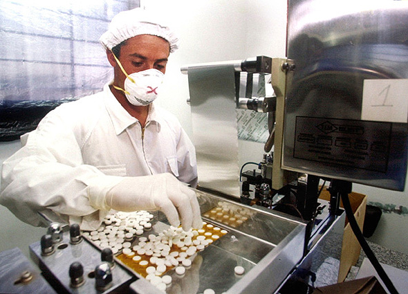 Imagen de apoyo de  Se establecen los Manuales de Buenas Practicas de Manufactura y las Guias de Inspeccion de Laboratorios o Establecimientos de Produccion de medicamentos