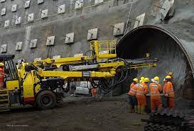 Imagen de apoyo de Fueron formulados cargos al exgobernador de Antoquia Sergio Fajardo por presuntas irregularidades en contratacion del tunel del Toyo