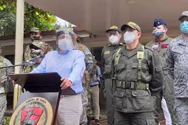 Imagen de apoyo de  La muerte de colombianos masacrados nos duele por eso hacemos llamado a unidad contra violencia y narcotrafico Mindefensa