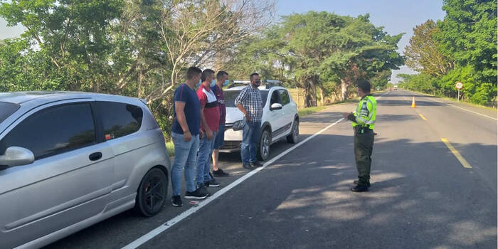 Imagen de apoyo de  En puente festivo de San Jose se movilizaron por las vias del pais mas 3 millones de vehiculos