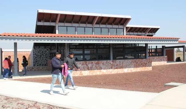 Imagen de apoyo de  Convocatoria 2025 de las UBBJ garantiza el acceso de mas jovenes a la Educacion Superior Mario Delgado