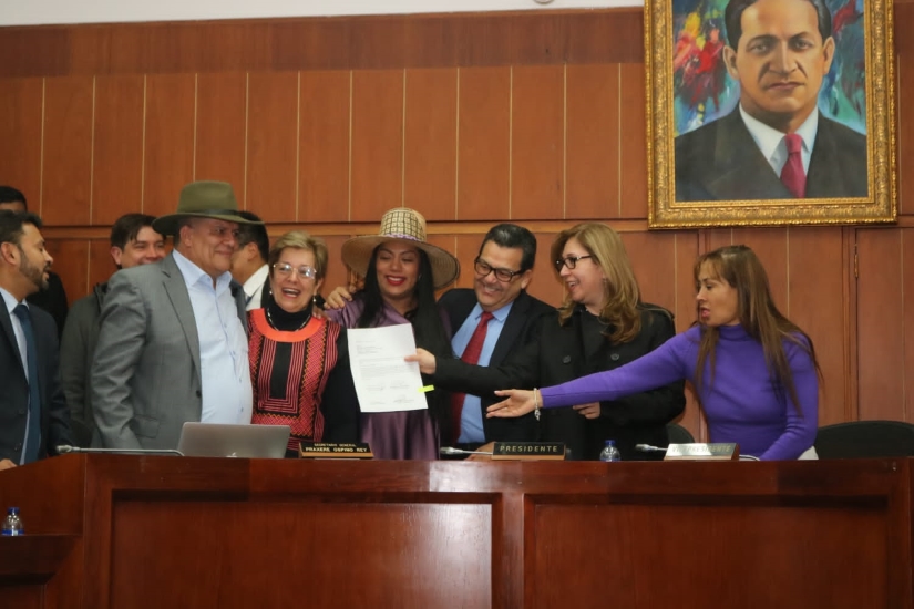 Imagen de apoyo de  Se mantiene sistema de pilares para iniciar el debate de Reforma Pensional en el Congreso