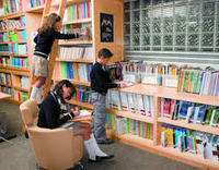 Imagen de apoyo de  Pasate a la Biblioteca Escolar esta de gira en las regiones del pais