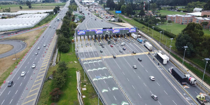 Imagen de apoyo de  Colpass supera la meta estimada y arranca operacion con 12 peajes interconectados