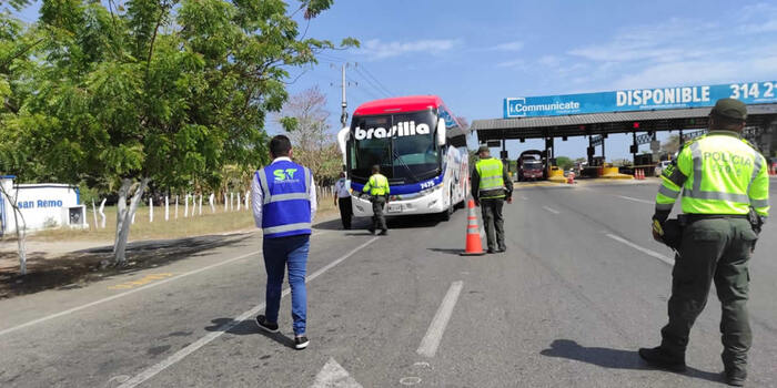 Imagen de apoyo de  En el inicio de Semana Santa se movilizaron 2568749 vehiculos por las vias del pais