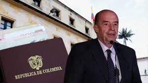 Imagen de apoyo de Es confirmada la suspension al ministro de Relaciones Exteriores como tambien se abrio una nueva investigacion por presunto desacato y se ordeno compulsa penal ante la Fiscalia General de la Nacion