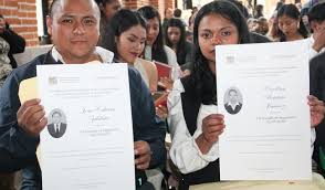 Imagen de apoyo de  Fueron entregados 344 titulos a egresadas y egresados de Universidades para el Bienestar Benito Juarez Garcia de Puebla y Tlaxcala