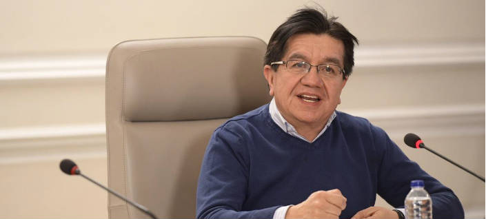 Imagen de apoyo de  El ministro de Salud Fernando Ruiz Gomez explico como sera la atencion en salud durante el aislamiento preventivo obligatorio