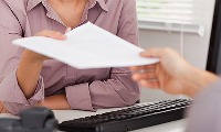 Imagen de apoyo de  Si se demuestra que existe un contrato realidad en vez de un contrato de prestacion de servicios se deben aplicar las reglas de los contratos a termino fijo